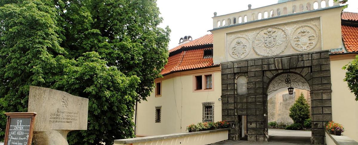 Apartma V Srdci Podebrad Poděbrady Buitenkant foto